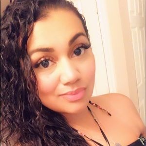 Meet your Posher, Erika